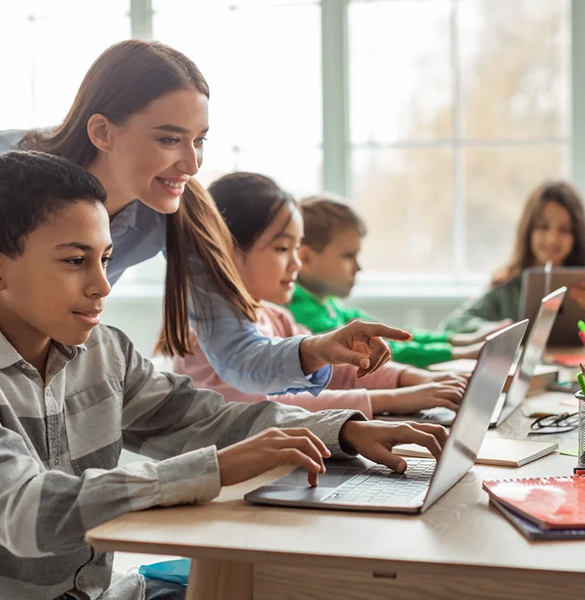 Connect technology with arts and education